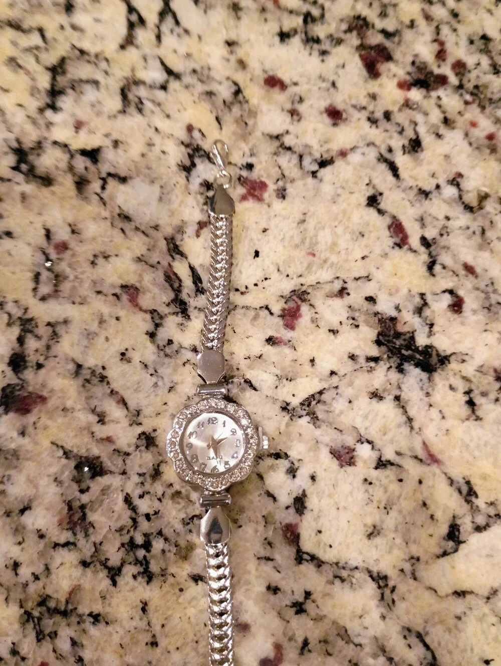 New Silver Tone Crystal Accent Women's Bracelet Watch